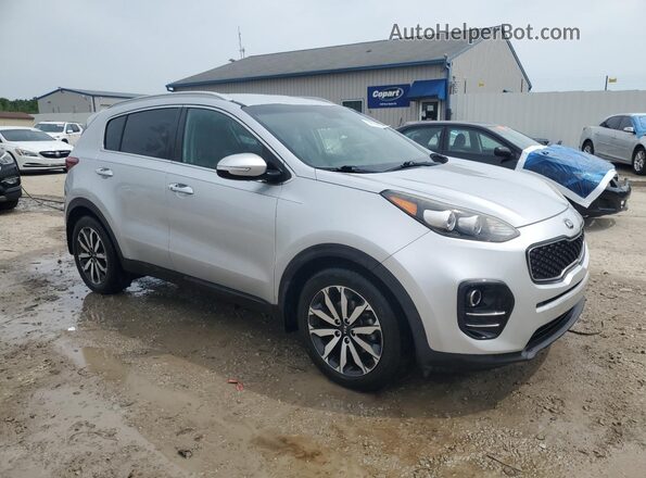KNDPN3AC1J7365077 2018 KIA SPORTAGE Silver Front right