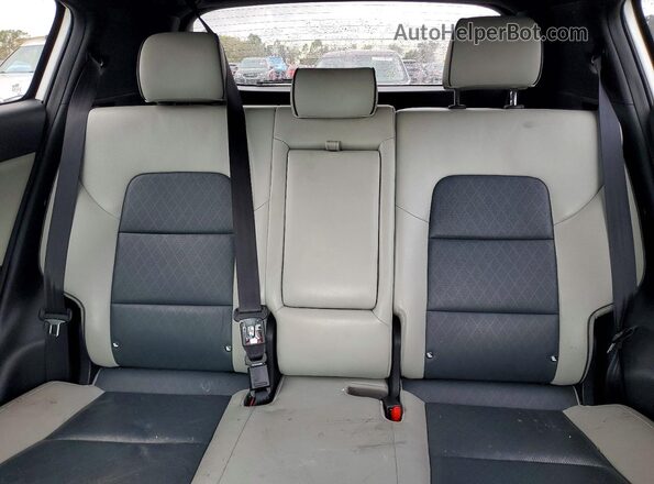 KNDPN3AC3J7442595 2018 KIA SPORTAGE White Widok tylnych siedzeń