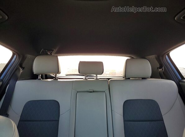 KNDPN3AC4J7442928 2018 KIA SPORTAGE Gray უკანა სავარძლების ხედი