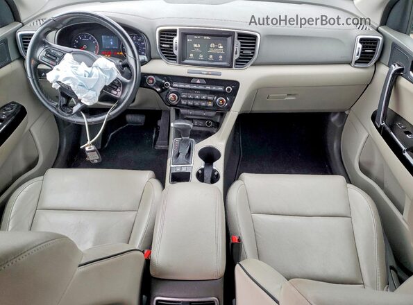 KNDPN3AC4K7609452 2019 KIA SPORTAGE Gray Dashboard view