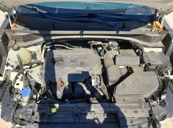 KNDPN3ACXJ7466960 2018 KIA SPORTAGE White ძრავის განყოფილების ხედი