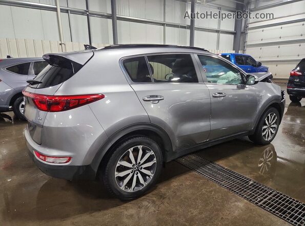 KNDPNCAC3J7360205 2018 KIA SPORTAGE Silver Tył prawy