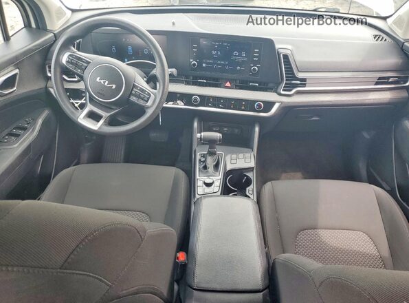 KNDPU3AF2P7079244 2023 KIA SPORTAGE White Widok deski rozdzielczej
