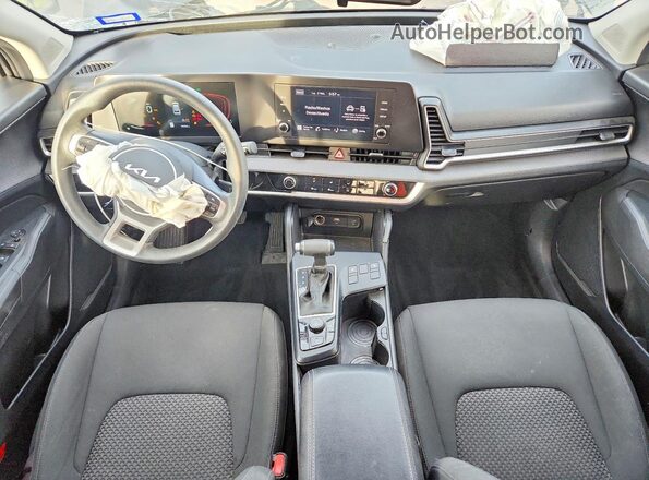 KNDPUCAF4P7165395 2023 KIA SPORTAGE Серый Вид панели приборов
