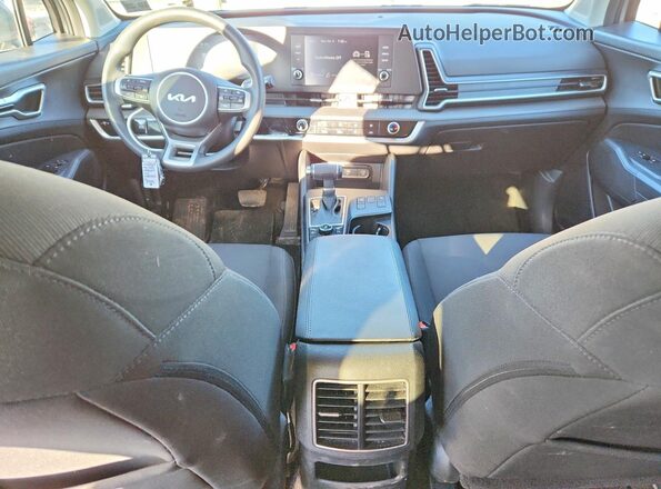 KNDPUCDF3R7235080 2024 KIA SPORTAGE Серый Вид панели приборов