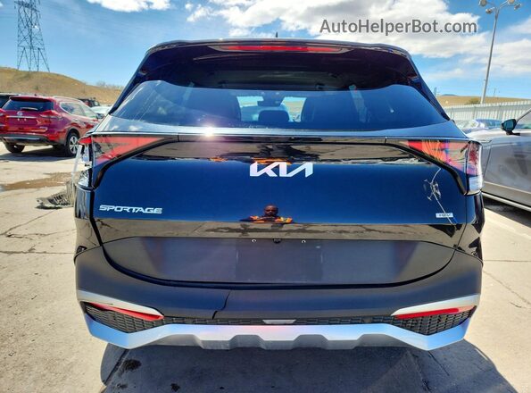 KNDPVCAG7P7057228 2023 KIA SPORTAGE Black Rear view