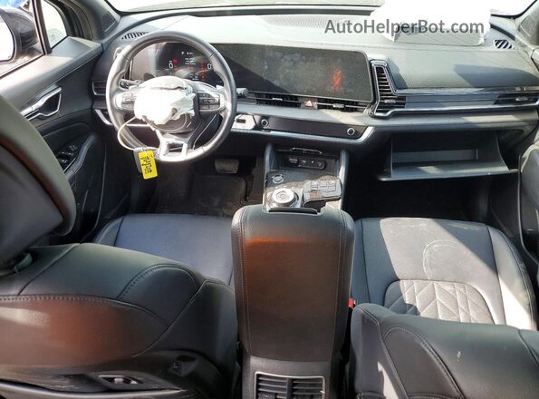 KNDPYDAH4P7101644 2023 KIA SPORTAGE Black Dashboard view