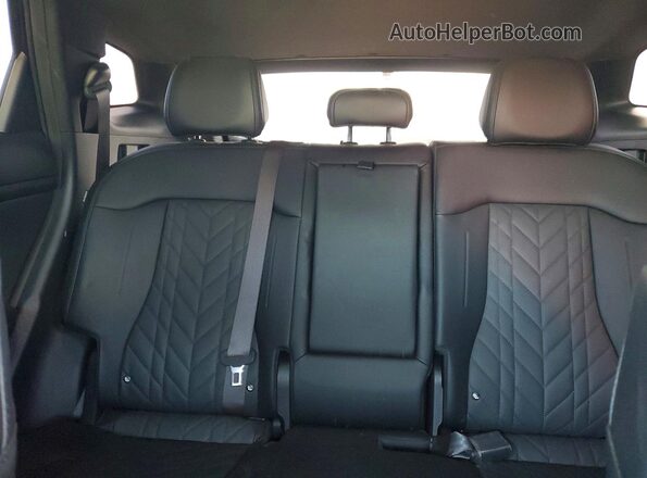 KNDPYDDH3S7224646 2025 KIA SPORTAGE Black უკანა სავარძლების ხედი