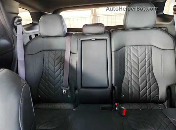 KNDPYDDH5S7236782 2025 KIA SPORTAGE Угольный Вид задних сидений