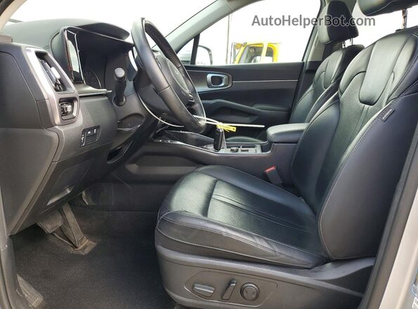 KNDRG4LG6N5107342 2022 KIA SORENTO Silver Vista interior delantera