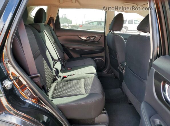 KNMAT2MT2LP535743 2020 NISSAN ROGUE Black Widok wnętrza z tyłu