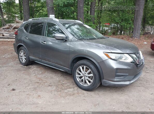 KNMAT2MT4JP568658 2018 NISSAN ROGUE Серый Передняя правая четверть