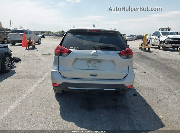 KNMAT2MT4JP572841 2018 NISSAN ROGUE Серебряный 