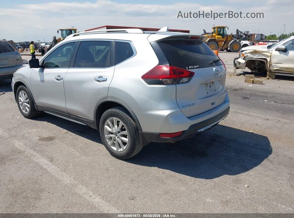 KNMAT2MT4JP572841 2018 NISSAN ROGUE Серебряный Задняя левая четверть