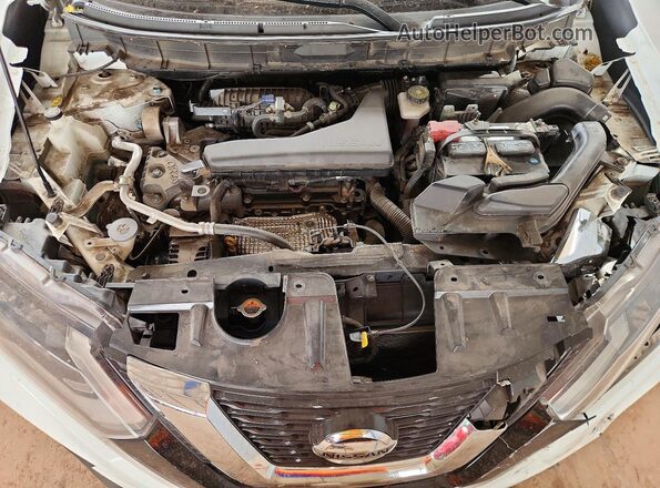 KNMAT2MT5HP544301 2017 NISSAN ROGUE Белый Вид подкапотного пространства