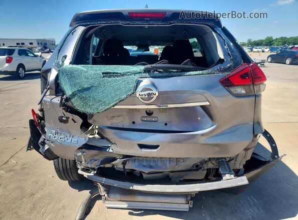 KNMAT2MT6HP542329 2017 NISSAN ROGUE Gray Rear view