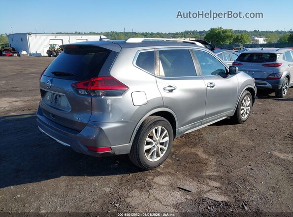 KNMAT2MT7JP543737 2018 NISSAN ROGUE Серый Задняя правая четверть