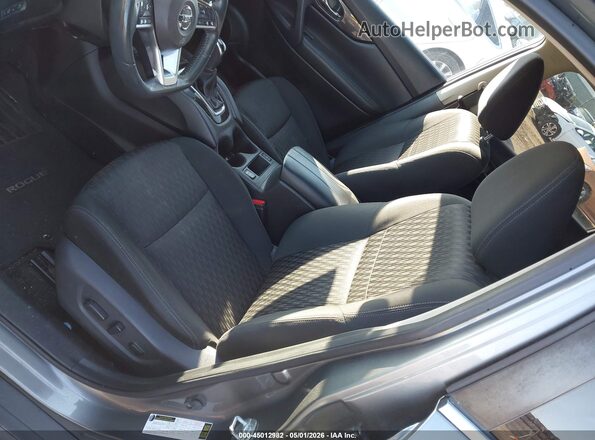 KNMAT2MT7JP543737 2018 NISSAN ROGUE Серый 