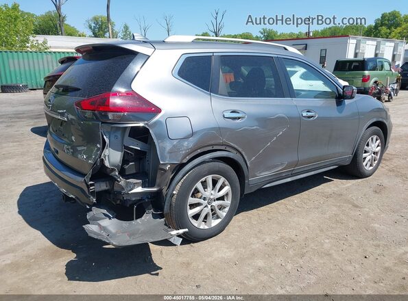KNMAT2MT9JP520220 2018 NISSAN ROGUE Gray Trasero derecho