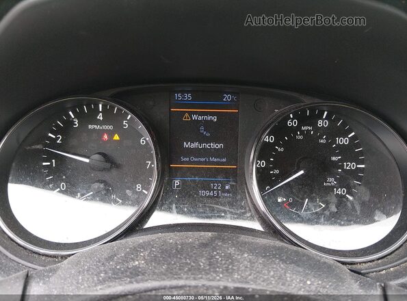 KNMAT2MT9JP593684 2018 NISSAN ROGUE Silver Vista de los asientos traseros