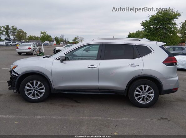 KNMAT2MT9JP593684 2018 NISSAN ROGUE Silver Vista interior de 360 grados