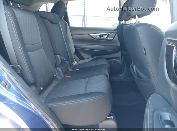 KNMAT2MTXHP566889 2017 NISSAN ROGUE Синий Вид наклейки с VIN-кодом