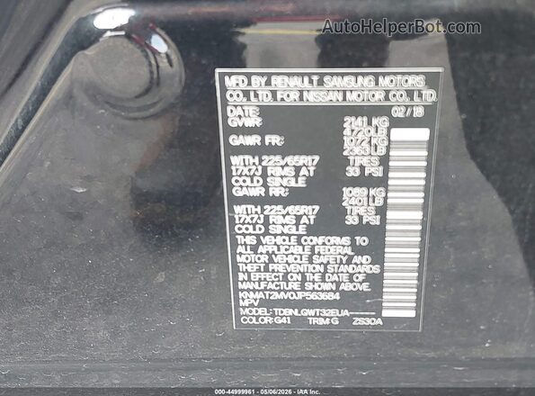 KNMAT2MV0JP563684 2018 NISSAN ROGUE Black Widok komory silnika