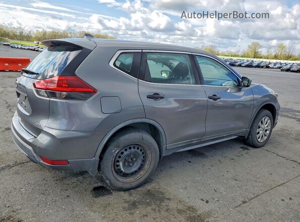KNMAT2MV0JP578041 2018 NISSAN ROGUE Серый Задняя правая четверть