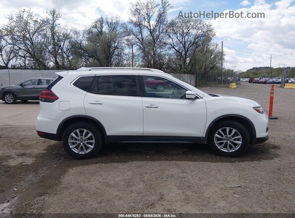 KNMAT2MV0KP511196 2019 NISSAN ROGUE White Widok wnętrza z tyłu