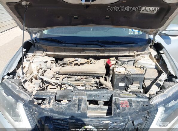 KNMAT2MV2HP596311 2017 NISSAN ROGUE Silver Vista trasera