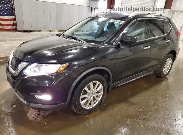 KNMAT2MV3JP503611 2018 NISSAN ROGUE Черный Передняя левая четверть
