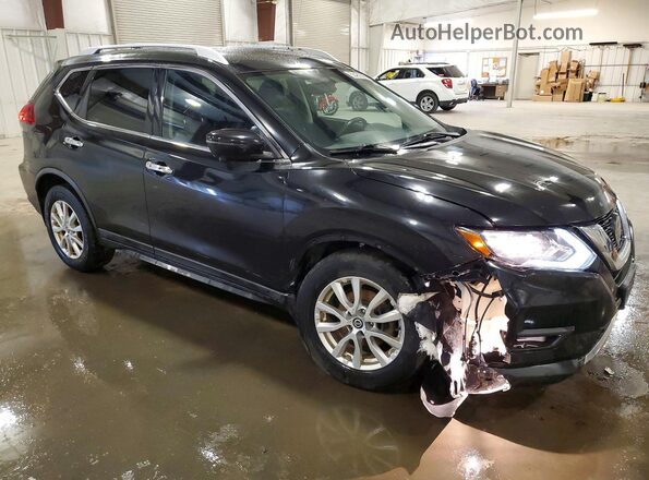 KNMAT2MV3JP503611 2018 NISSAN ROGUE Черный Передняя правая четверть