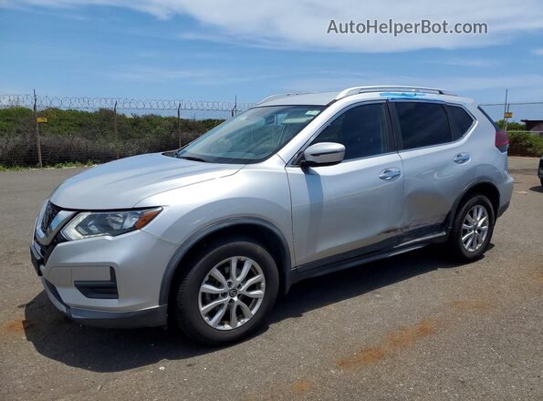 KNMAT2MV3KP540336 2019 NISSAN ROGUE Silver Առջևի ձախ երեք քառորդ տեսարան
