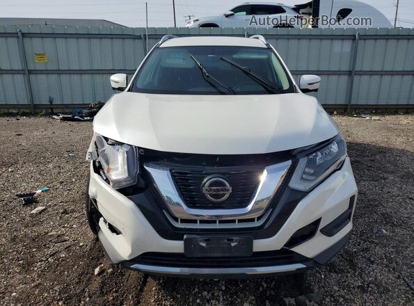 KNMAT2MV4JP567656 2018 NISSAN ROGUE White Front view