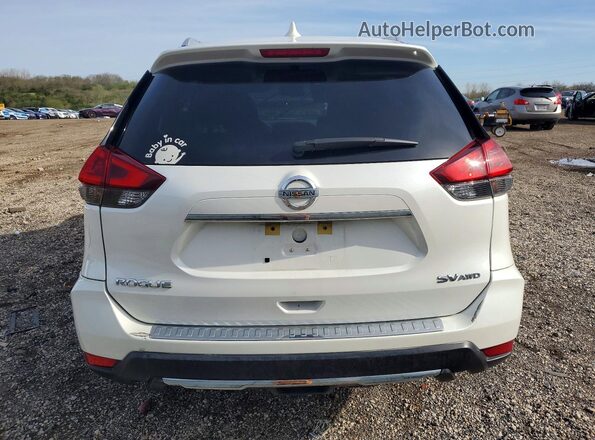 KNMAT2MV4JP567656 2018 NISSAN ROGUE White Rear view