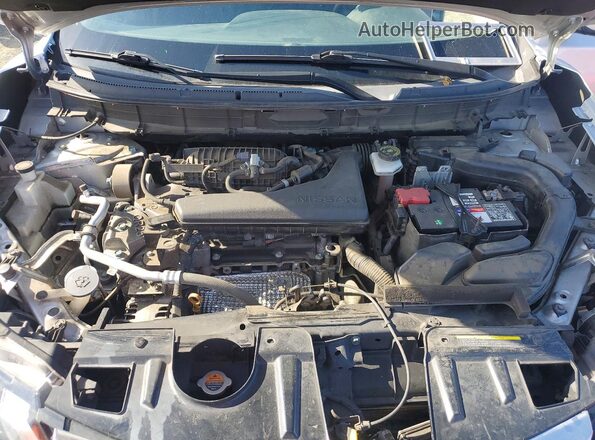 KNMAT2MV4KP524808 2019 NISSAN ROGUE Silver Widok wnętrza z tyłu
