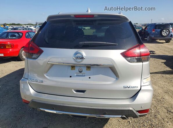 KNMAT2MV4KP524808 2019 NISSAN ROGUE Silver Widok z tyłu