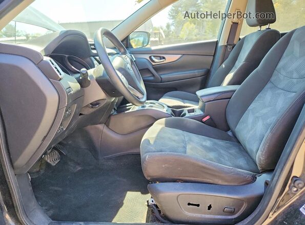 KNMAT2MV5GP642938 2016 NISSAN ROGUE Черный Вид салона спереди