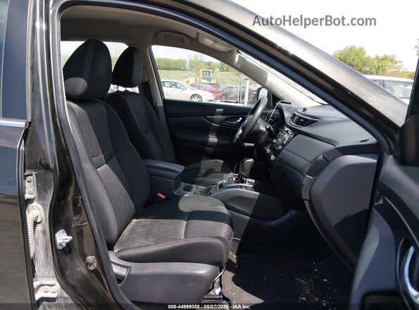 KNMAT2MV5HP543974 2017 NISSAN ROGUE Gray Widok wnętrza z przodu