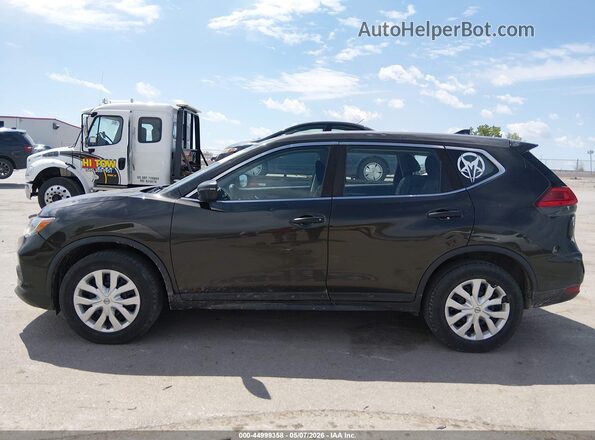 KNMAT2MV5HP543974 2017 NISSAN ROGUE Gray 