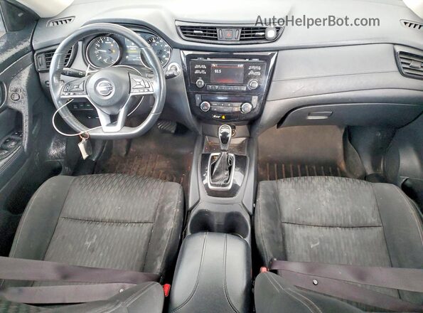 KNMAT2MV5HP591619 2017 NISSAN ROGUE Black Вид панелі приладів