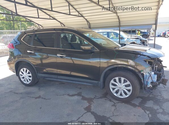 KNMAT2MV6HP538895 2017 NISSAN ROGUE Черный Вид задней части салона