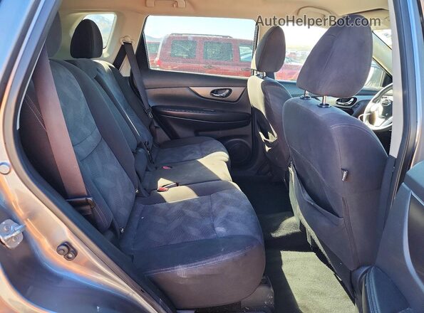 KNMAT2MV7GP627034 2016 NISSAN ROGUE Gray Vista de los asientos traseros