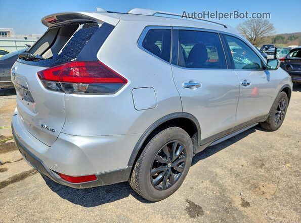 KNMAT2MV7KP515729 2019 NISSAN ROGUE Серебряный Задняя правая четверть