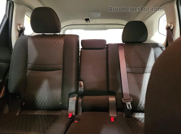 KNMAT2MV8HP574006 2017 NISSAN ROGUE Черный Вид задних сидений