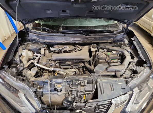 KNMAT2MV8HP574006 2017 NISSAN ROGUE Черный Вид подкапотного пространства