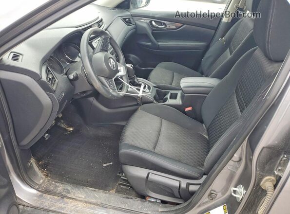 KNMAT2MV8HP609207 2017 NISSAN ROGUE Серый Вид салона спереди
