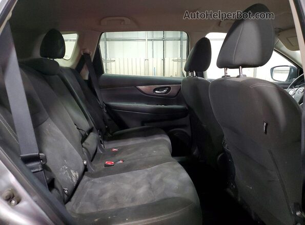 KNMAT2MV9GP723313 2016 NISSAN ROGUE Gray Rear interior view