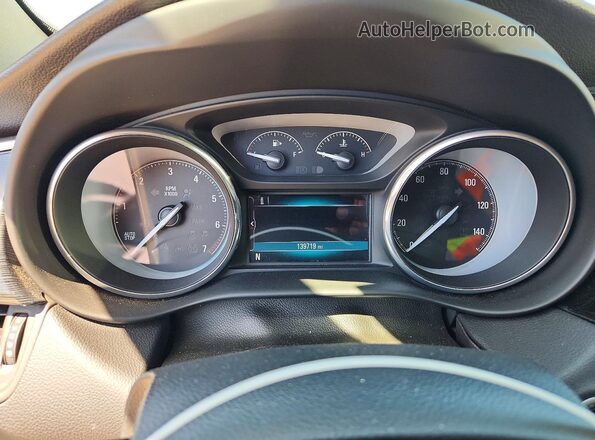 LRBFX1SA1JD084565 2018 BUICK ENVISION Красный Вид щитка приборов