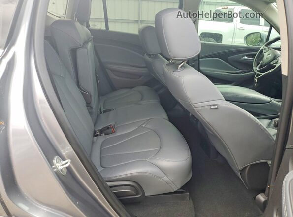 LRBFXCSA8LD212511 2020 BUICK ENVISION Gray Vista interior trasera